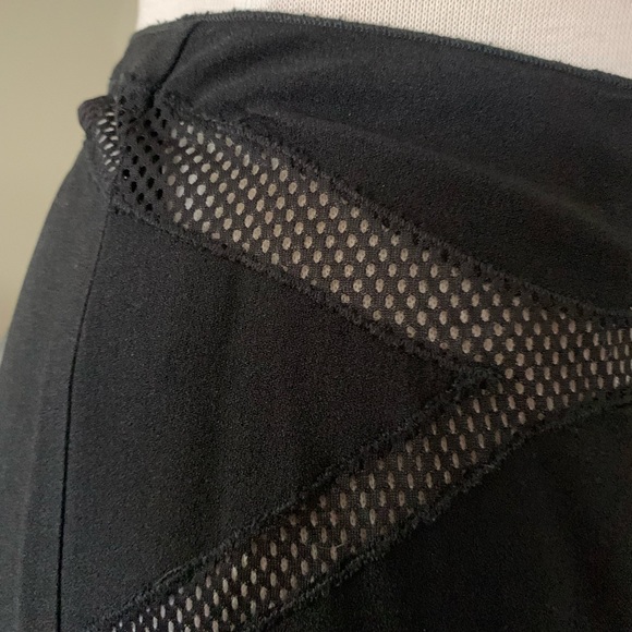 Vintage PRADA made in Italy size 44 black skirt - Picture 4 of 15